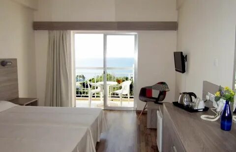 Marina hotel