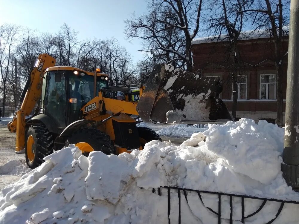 Куда девать снег. Куда девать снег. Утилизация снега с территорий городов способы. Тупой снег. Куда девать снег.