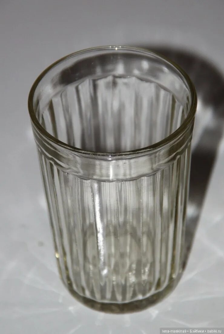 Крепкий стакан. Самый прочный стакан. Стакан в стакане. Стаканы с ободком.