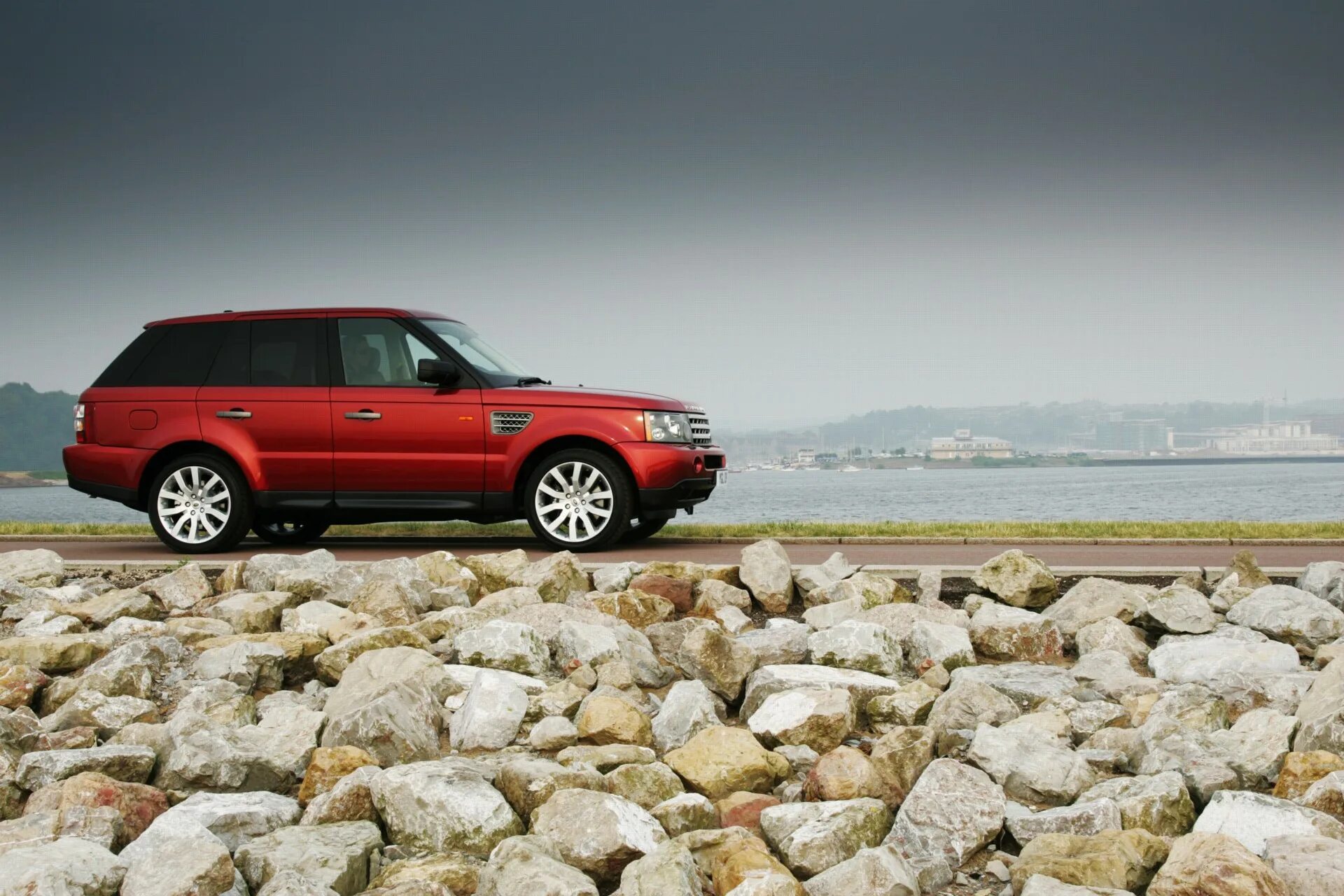 Купить б/у Land Rover Range Rover Sport I Supercharged 4.2 AT (390 л.с.) 4WD бен