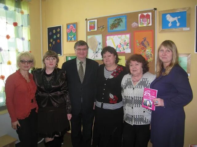 большемуртинская школа интернат 8 вида. директор коррекционной школы интерната. директор коррекционной школы 5 кимры. директор коррекционной школы. директор кгу.