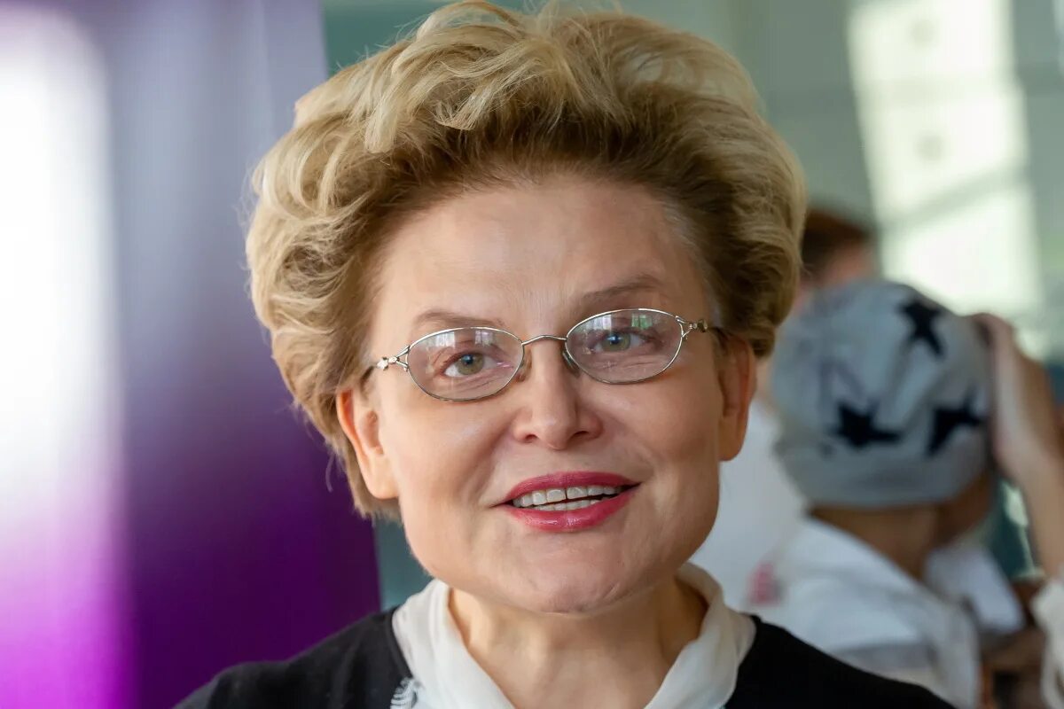 Елелена