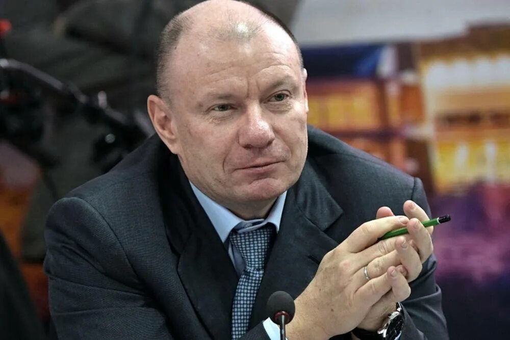 Чем владеет потанин. Чем владеет потанин. Потанин фото миллиардер. Чем владеет потанин. Чем владеет потанин.