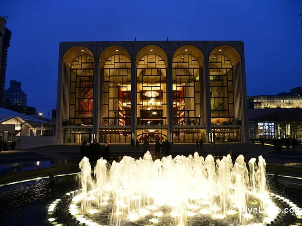 Линкольн центр. Линкольн-центр нью-йорк сша. lincoln center. lincoln centre for the performing arts. театр дэвида коха архитектура.