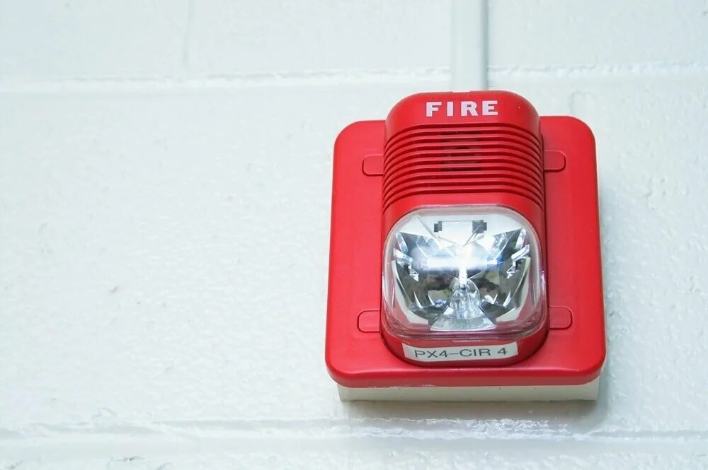 Fire alarm went off. Пожарная сигнализация обои. Types of fire alarm. Чп "fire standard systems". Пожарная сигнализация красная.