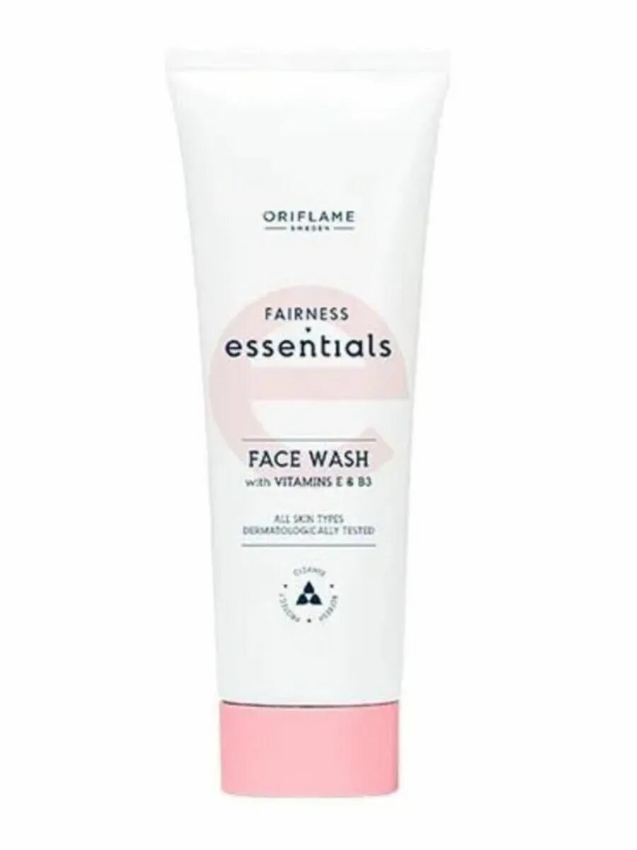 Essentials mask. Маска-скраб 2 в 1 fairness essentials. очищающее средство для лица 3 в 1 fairness essentials. крем для лица орифлейм essentials face cream spf 10. осветляющий крем для лица с spf 10 fairness essentials.