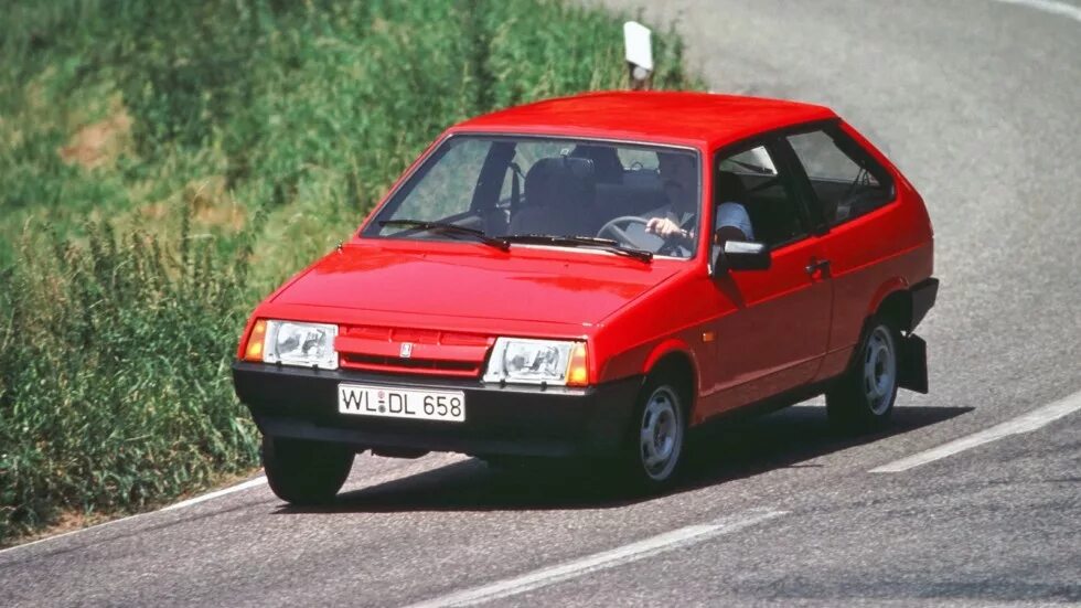 Жигули 9 модель. Лада спутник 2108. ваз 2108 ранняя. жигули ваз 2108. lada samara 2108.
