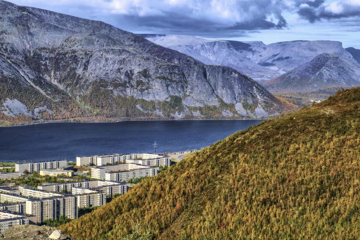 кольский полуостров город кировск. кировск мурманская область 2020. кировск, апатиты. хибины мурманск. хибины вакансии мурманская область.