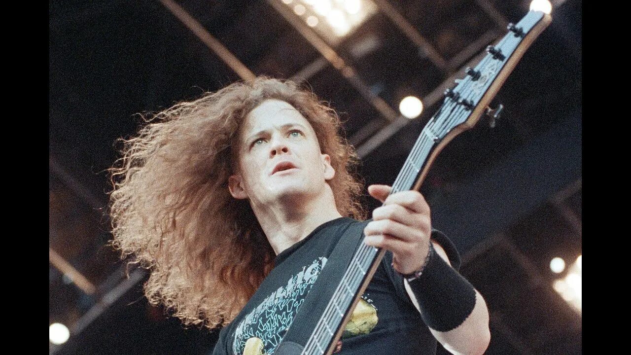 Джейсон кёртис ньюстед. Metallica басист джейсон. Джейсон ньюстед металлика. Джейсон ньюстед металлика в молодости. Джейсон ньюстед.