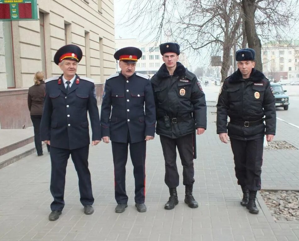 Мелитополь мвд. Казачья дружина Краснодар. Казачья милиция. Казаки полиция. Казаки патрулируют с полицией.