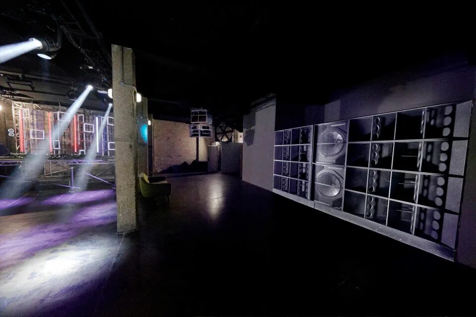Function one. Funktion one. funktion one performance. e1 london. e1 club.