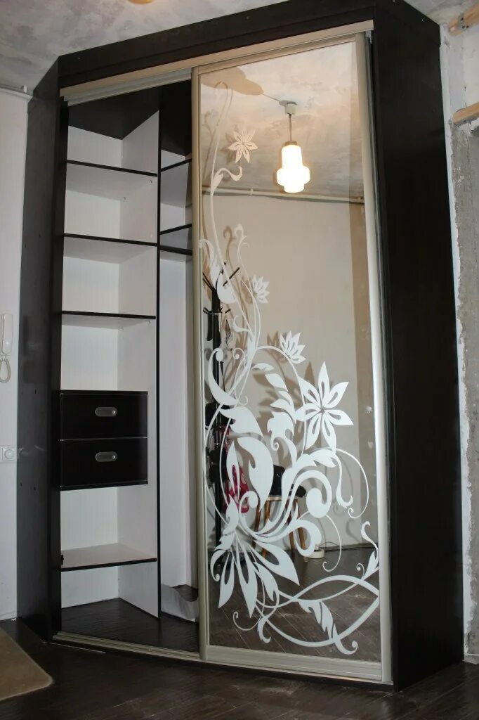 Шкафы в алесе. Шкаф купе аккорд м05. Шкаф лером карина шк-1031-ат. Шкаф лером 1031. Шкаф-купе мираж 14 фант.