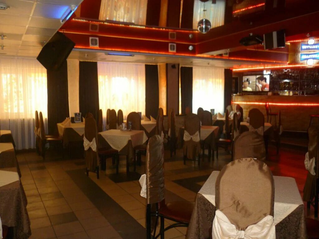 заводской парк 21 бизнес центр сормово. кафе еда сормово. кафе еда в сормово нижний новгород. а. красное сормово шоколад.