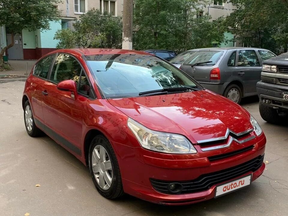 Купить ситроен в воронеже. Citroen c4 2005 красный. Ситроен с4 хэтчбек 2005. Ситроен 2005. Ситроен хэтчбек 2005.