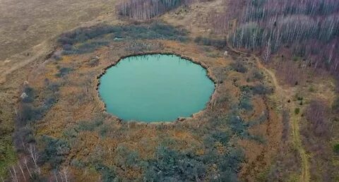 Площадь круглого озера