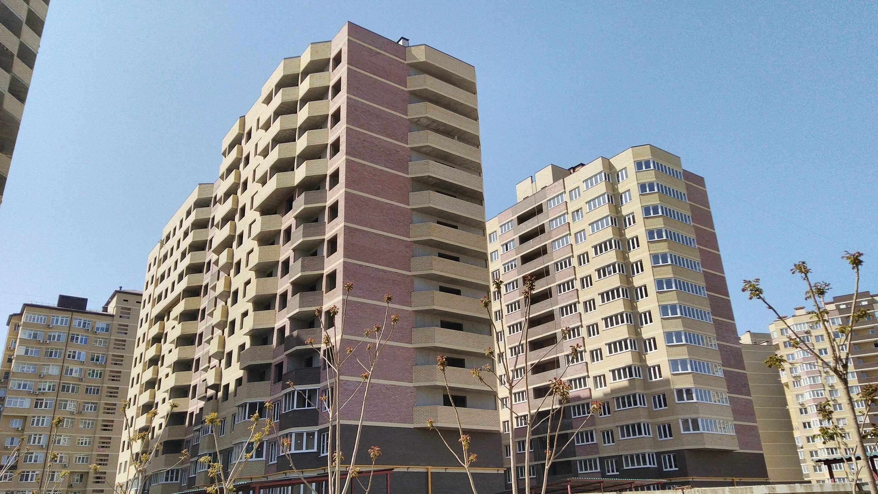 Ул лазурная анапа. ЖК Лазурный Анапа. Крестьянская 27 Анапа. Анапа, Крестьянская ул., 27к4. ЖК Лазурный Крестьянская 27 . Корп. 1.