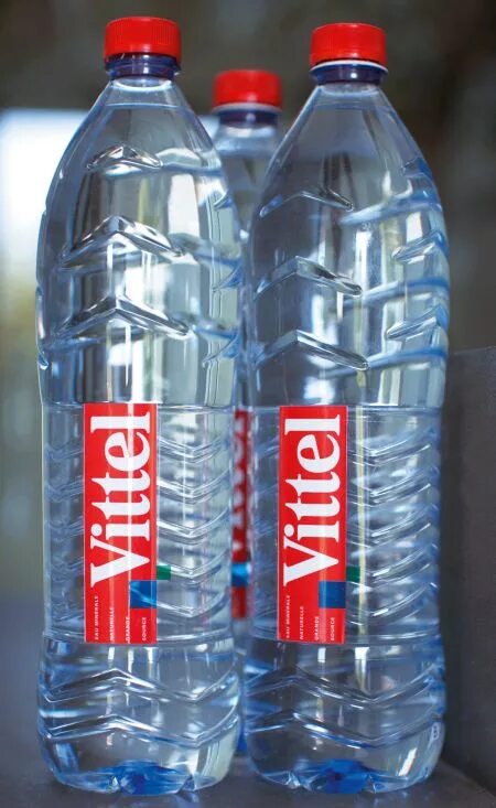 Vittel 1.5. Минеральная вода Виттель 0.5 газированная. Самая дорогая питьевая вода. Дорогая вода в бутылках