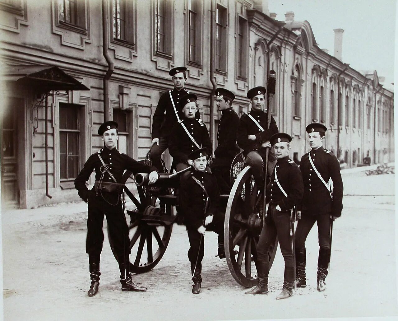 1900 год писатели
