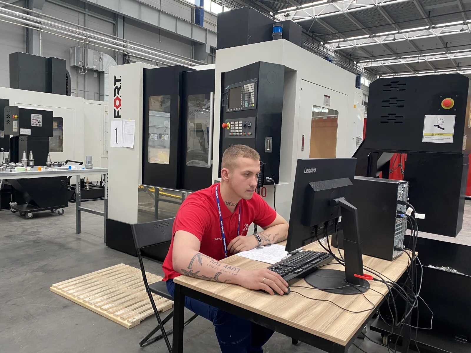 Ярмарка вакансий. Ярмарка вакансий. Фото очередь в налоговую. Директор хлебозавода 28 зеленоград. Директор хлебозавода 28 зеленоград.