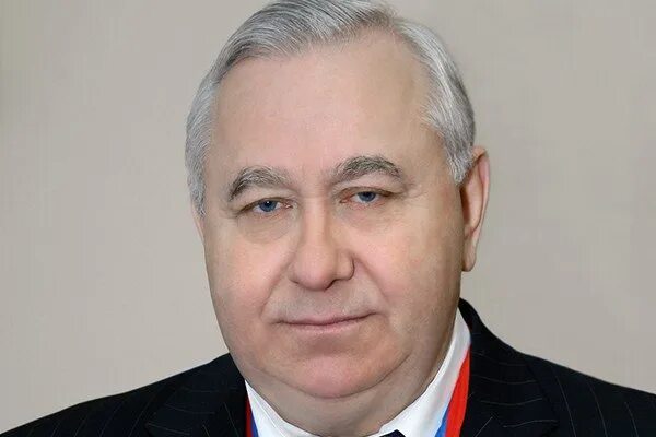 Б н слюсарь. Б н слюсарь. Н. Б н слюсарь. Б н слюсарь.