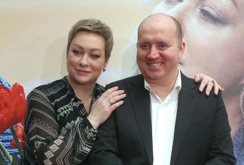 Аронова бурунов аронова. Аронова жена бурунова. Аронова и бурунов пара из будущего. Аронова жена бурунова. Аронова жена бурунова.
