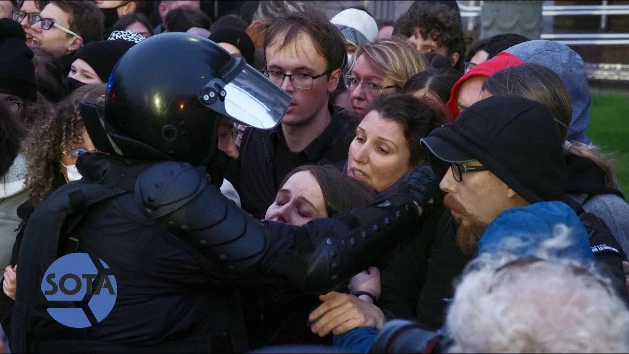 Митинг. Митинг в СПБ. Митинг вчера. Протесты в Петербурге. Митинг спб 2024