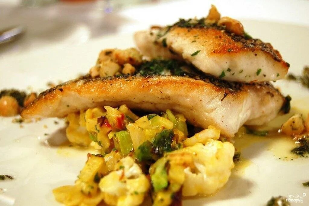 Вкусное филе в мультиварке. Блюда из рыбы. гарнир к рыбе. блюда из морского окуня. филе окуня жареное.