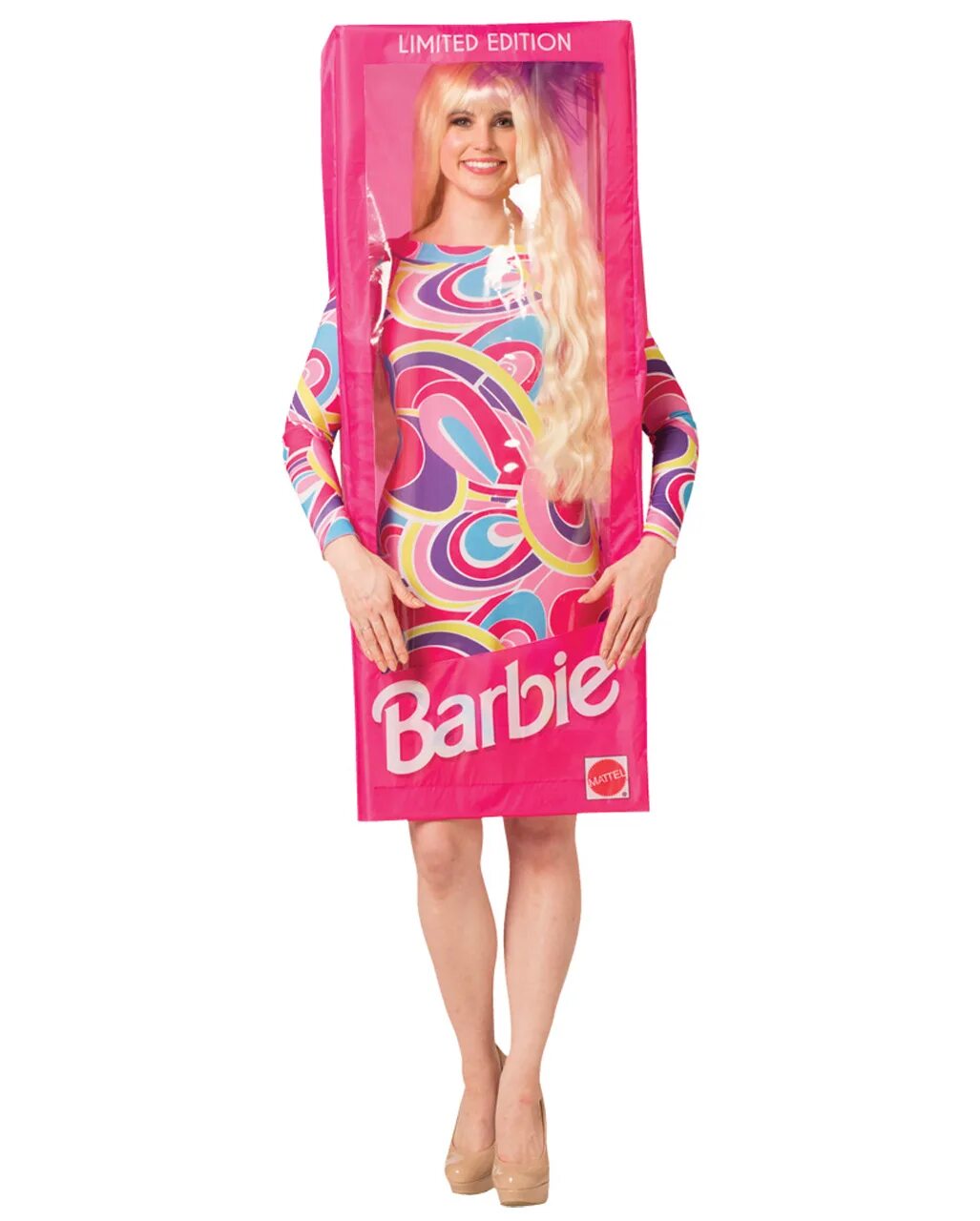 Женский костюм барби. Спортивная одежда для барби. Barbie в костюму. Костюмы в стиле барби. Кофта для барби.