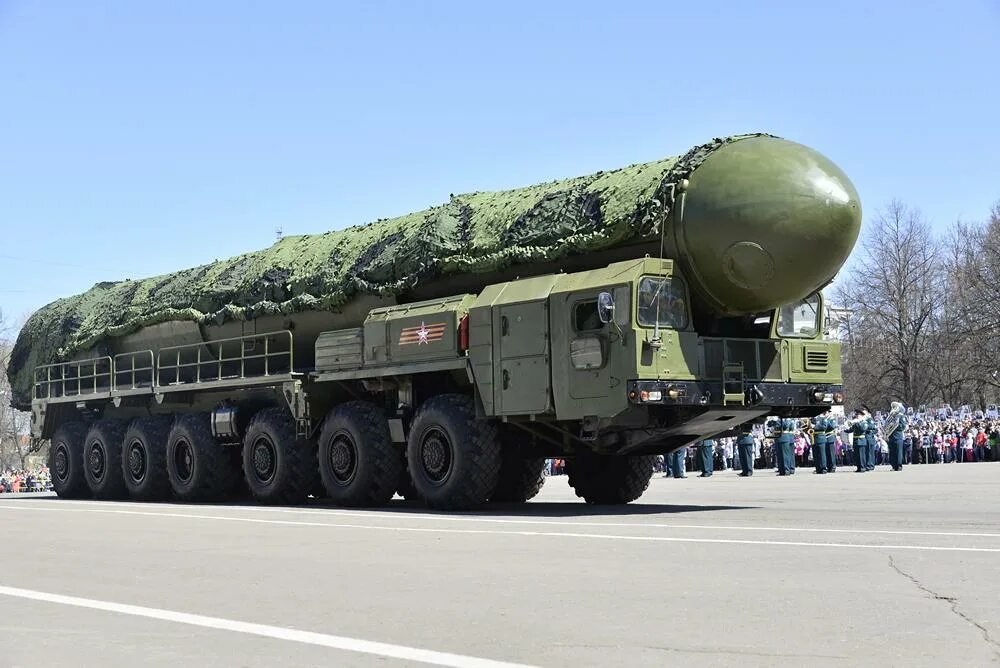 Межконтинентальная баллистическая ракета рт-2пм «тополь». Рт-2пм2 «тополь-м». Маз-мзкт-79221. Церковь топаль вид сбоку. Тополь башкирский пирамидальный.