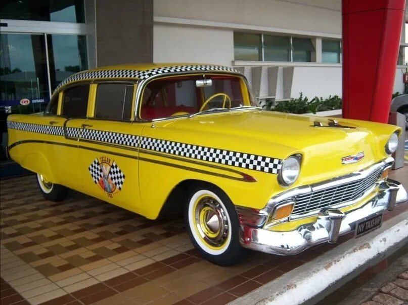 Кэб желтое такси лондон. Vw caddy cab taxi узбекистан. Желтое такси. Машина "такси". Еллоу такси.