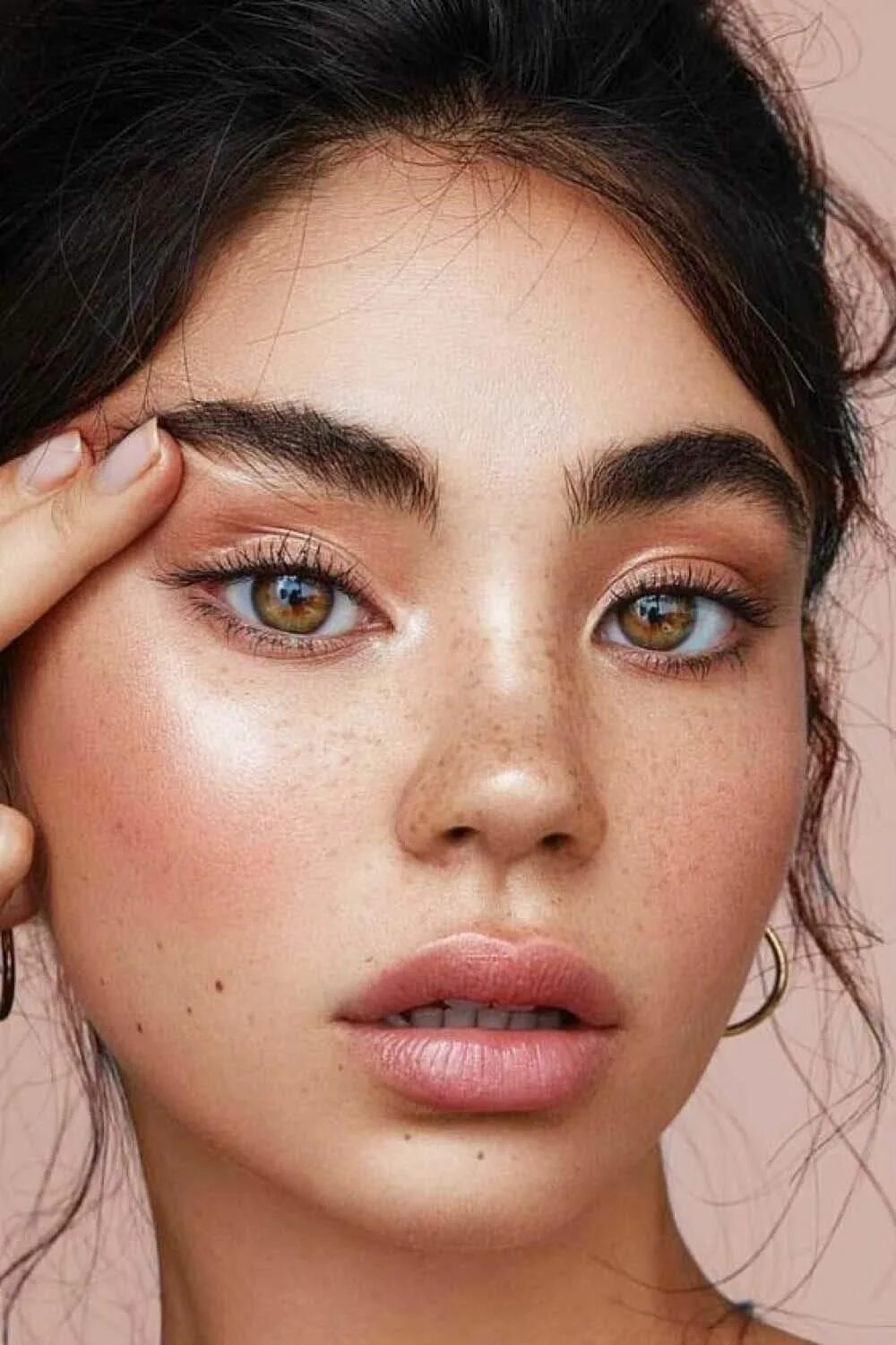 Make up natural. Make up natural
