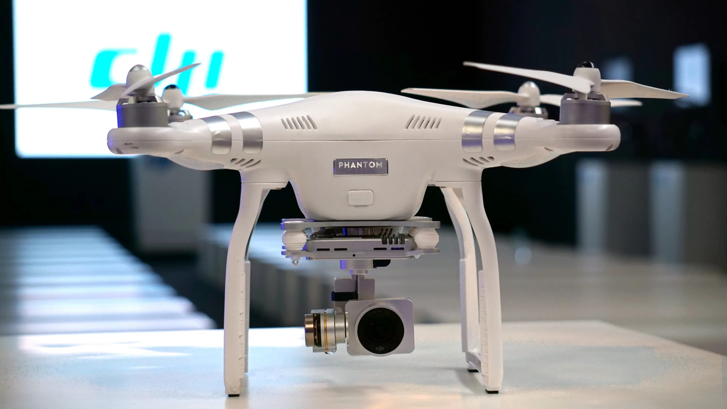 Dji phantom 3 коптер пульт. Сброс дрон. Dji 3 авито. Dji 3 авито. Дрон phantom 3.
