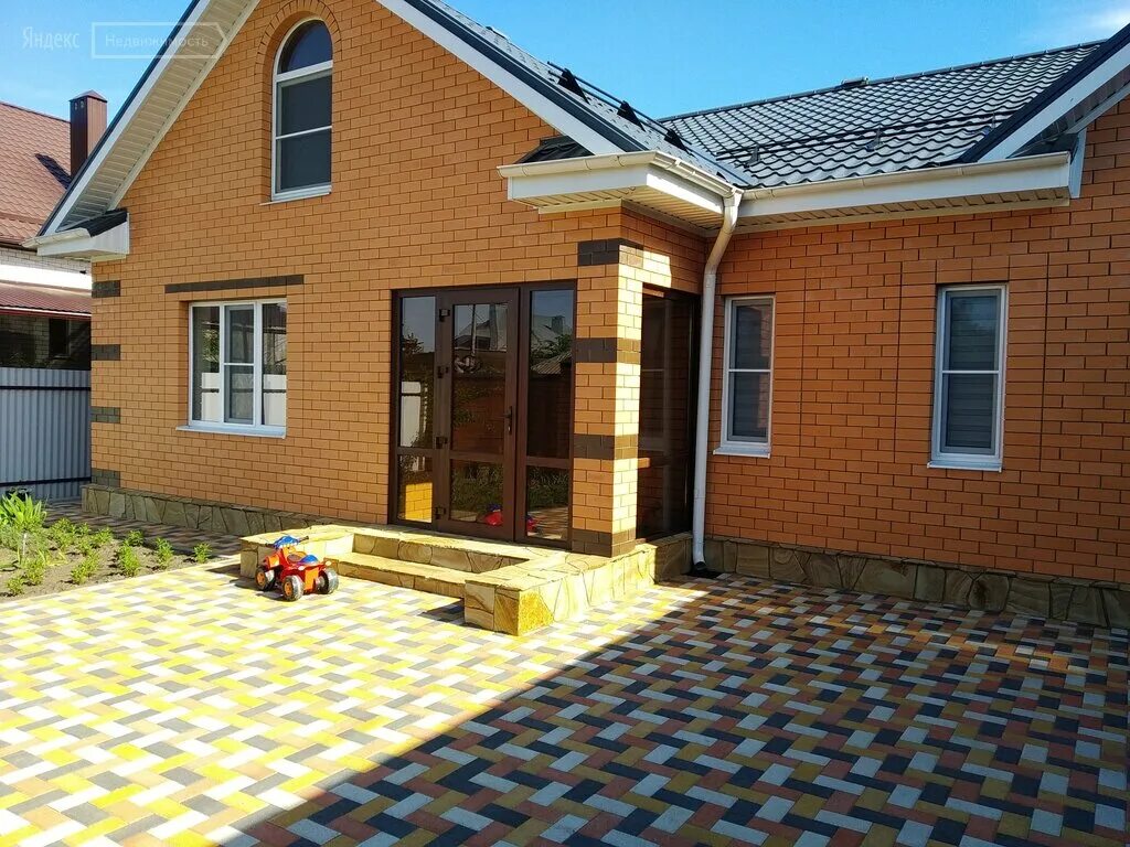 престижный район ставрополя. переулок сиреневый г ставрополь дома в продаже. частный дом в ставрополе. красивый дом в ставрополе. дом в ставрополе.