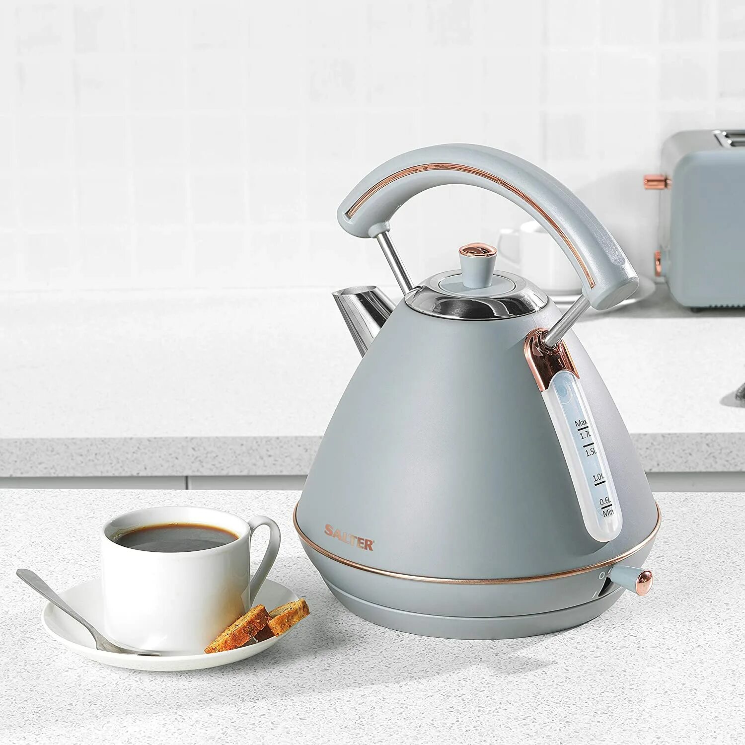 Чайник greys. Чайник серый. чайник розовое золото. чайник пирамида. small kettle with jelley.