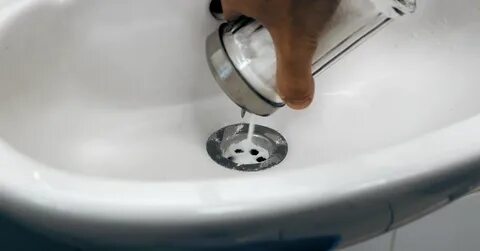 Как почистить засор в душевой