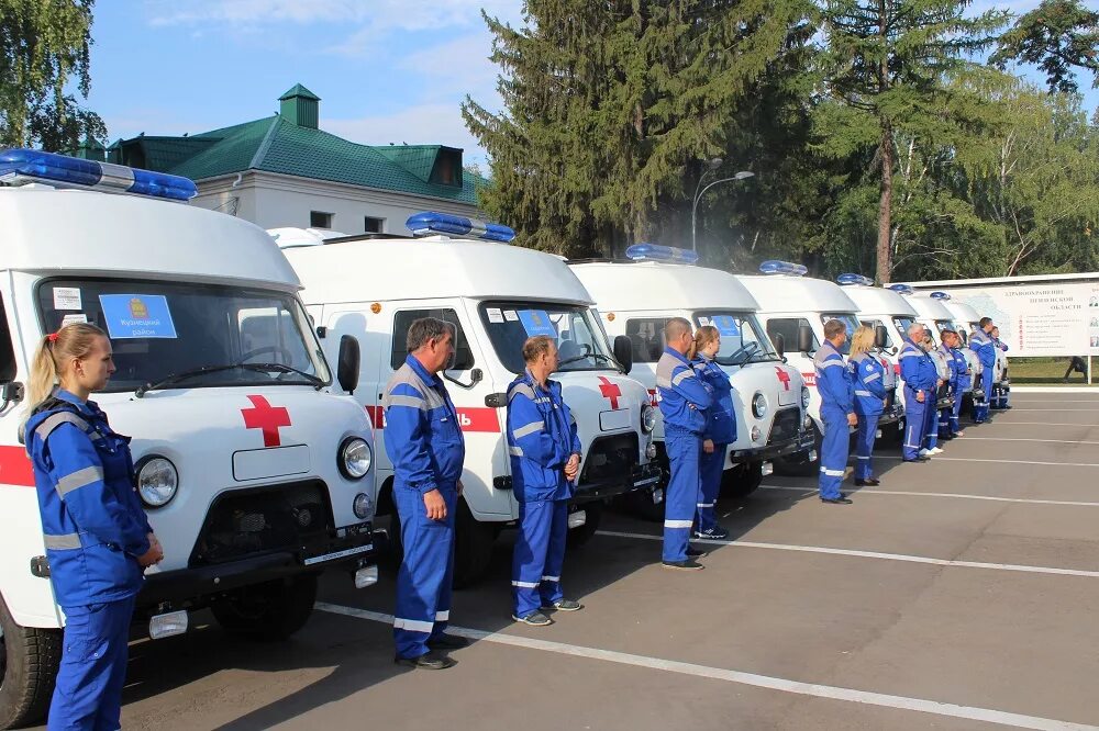 Скорая медицинская помощь. Бригада скорой медицинской помощи. Скороямедицинской помощи. Скорая медицинская служба.