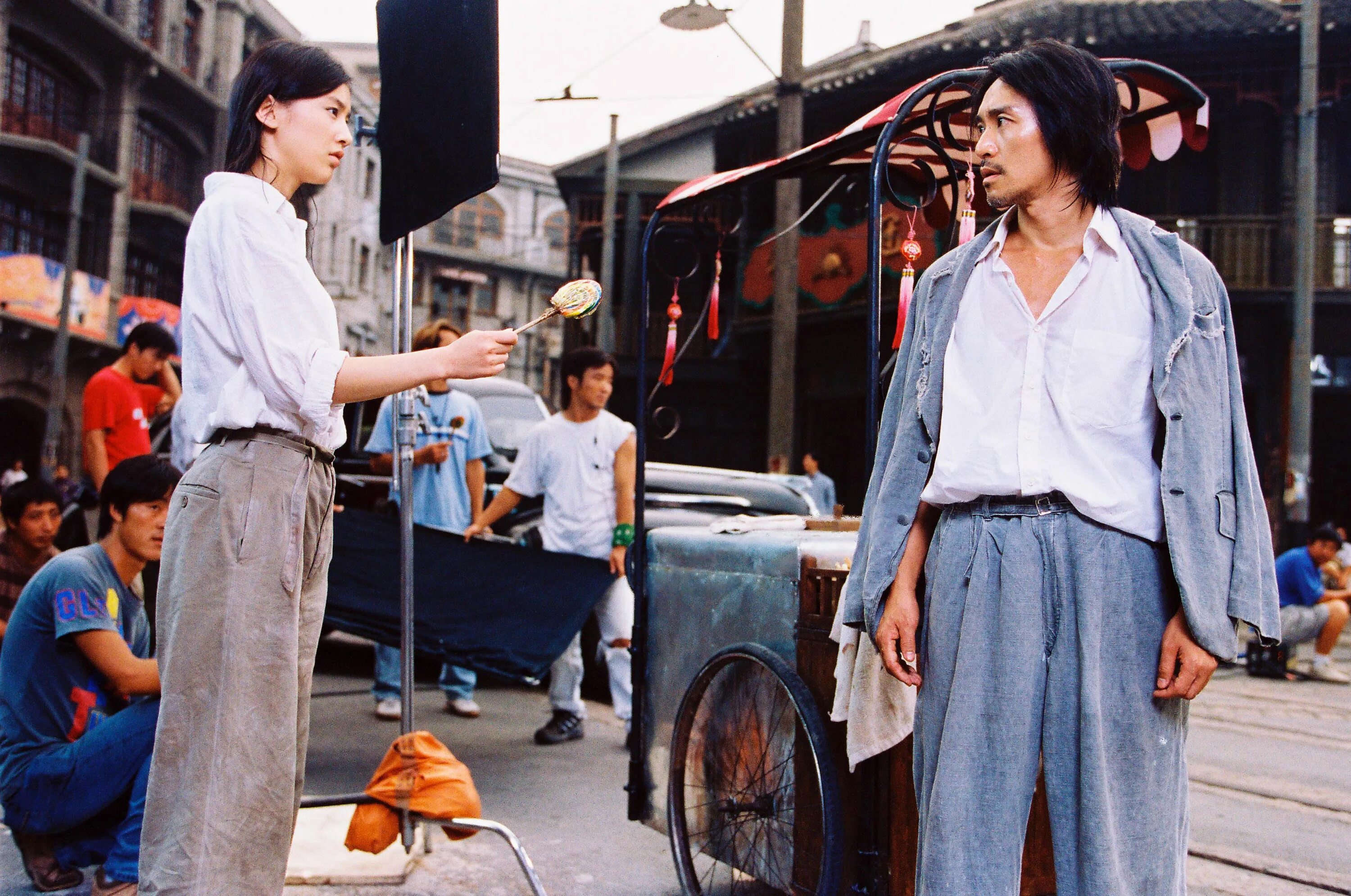 Kung fu hustle. Разборки в стиле кунг-фу. kung fu hustle фильм. разбркив стиле кунг фу. разборки в стиле кунгнфу.