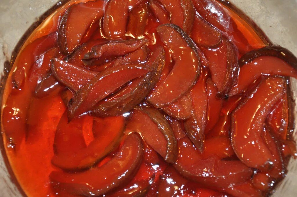 Как варить варенье из айвы. Айвовое варенье дольками янтарное. варенье из айвы дольками. янтарное варенье из айвы дольками. варенье с айвы дольками.