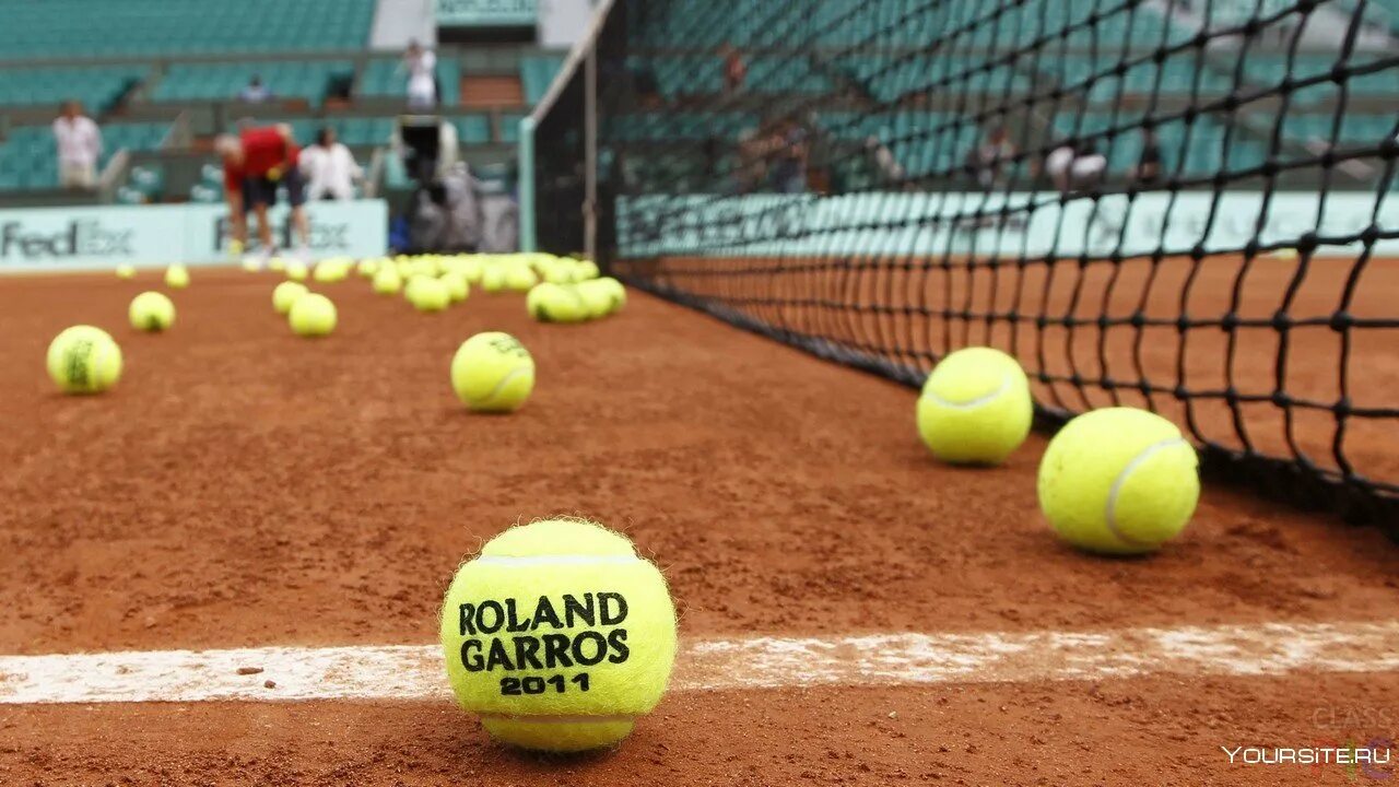 Мячи Babolat Roland GARROS. Roland GARROS мяч теннисный. Мяч Babolat French open. Babolat теннисные мячи French open all Court. Первый теннисный мяч