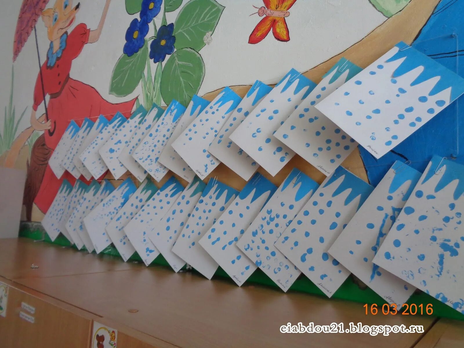 Задачи физкультурного досуга в старшей группе. Сценарии 1 младших групп. Конспекты занятий в детском саду. Рекомендации для родителями по теме недели мебель в детском. Тема мебель в детском саду.