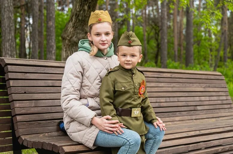 Липецк 9 мая. День Победы в парке. Праздник в парке Победы. Фотосессия в стиле 9 мая в парке октября. Общественный парк 9 мая.