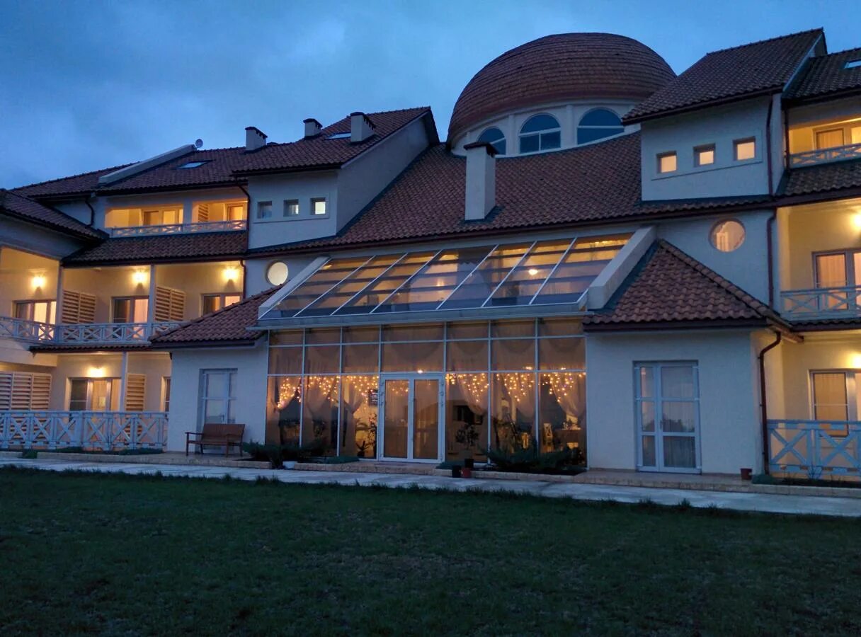 Отель александрия анапа супсех. Отель александрия анапа фото. Гостиница александрия анапа витязево официальный. Гостевой дом александрия витязево. Александрия ахтуба витязево.