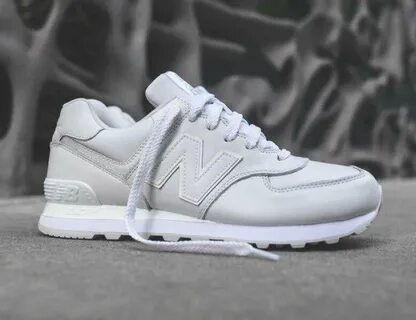 New balance белые