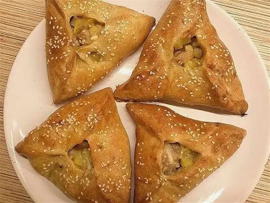 Пирожки с курицей и картошкой