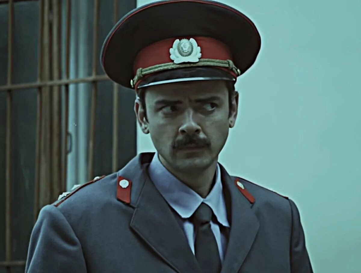 Антона милиционера. Лапенко инженер. Участковый полиции. Антона милиционера. Антона милиционера.
