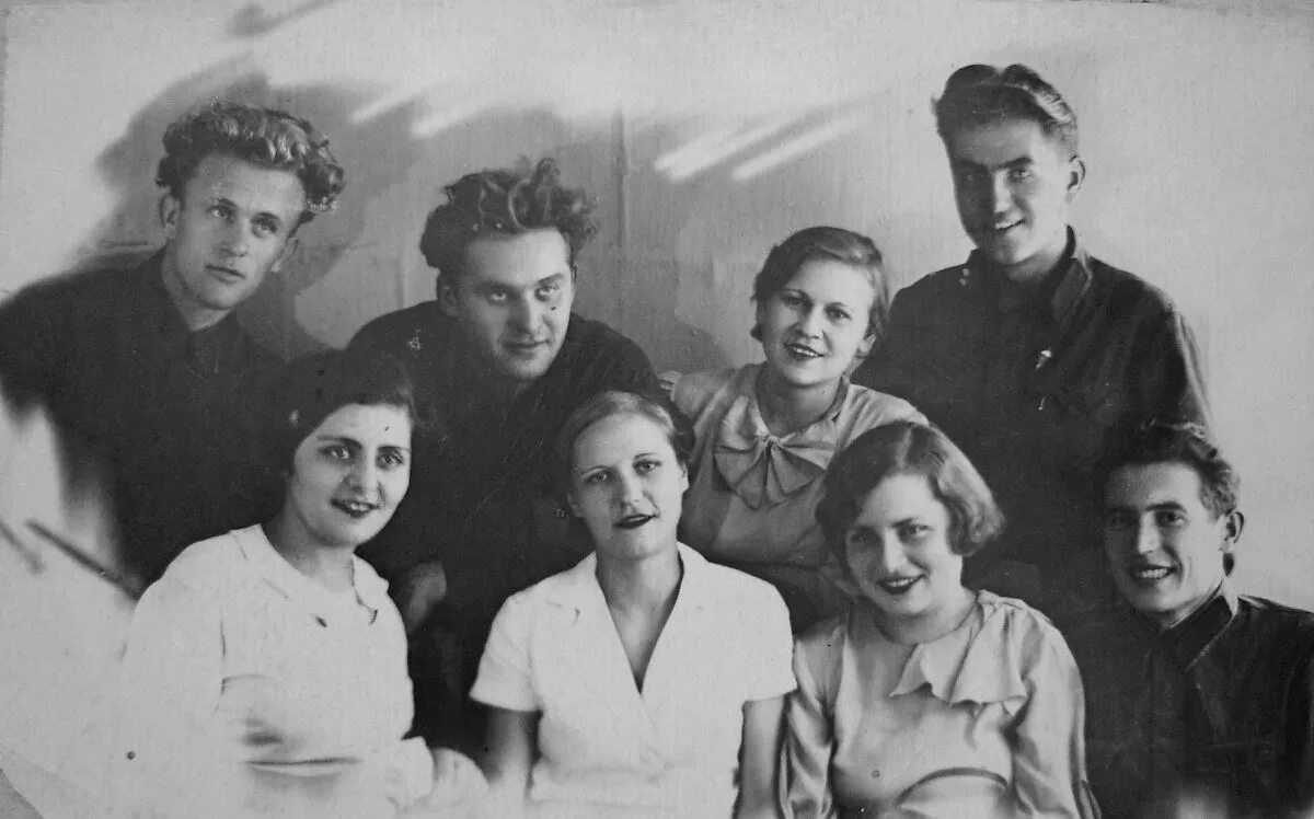 Из Ленинграда в Ленинград: через эвакуацию, оккупацию, Францию и фильтрационный 