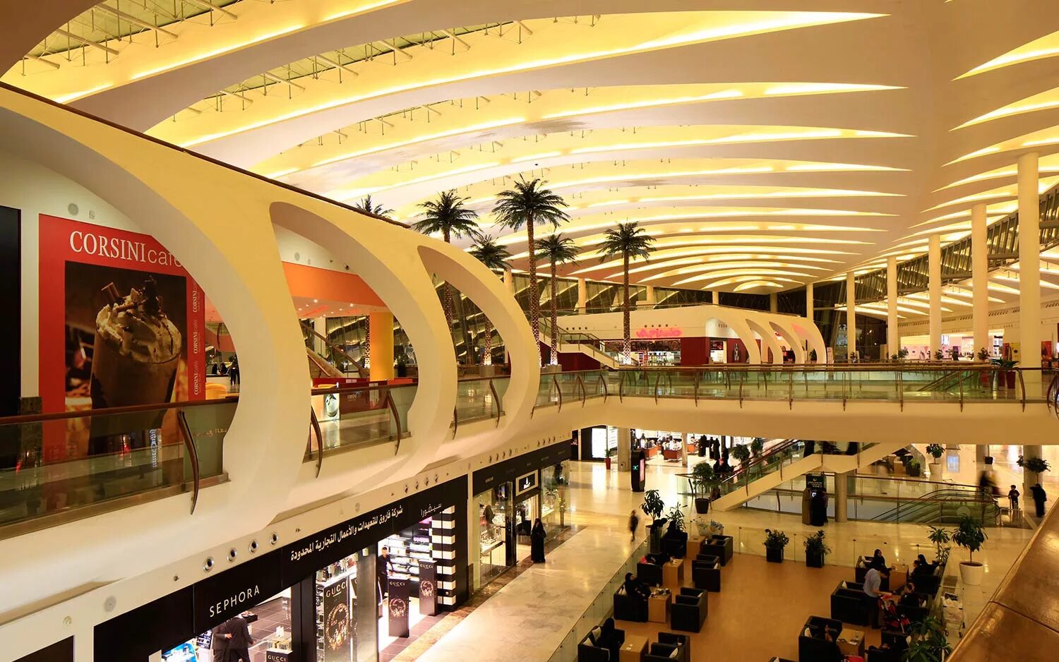 Торговый центр мом. Джидда торговый центр. дубай молл гранд атриум. mall of arabia. ясмин молл джидда.