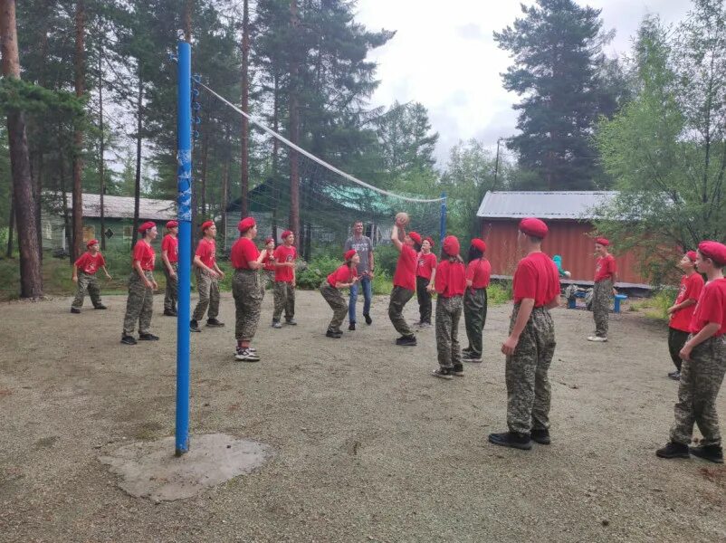 Мужество нерюнгри. Лагерь мужество. Юнармия лагерь. Юнармеец лагерь. Лагерь мужество самара.