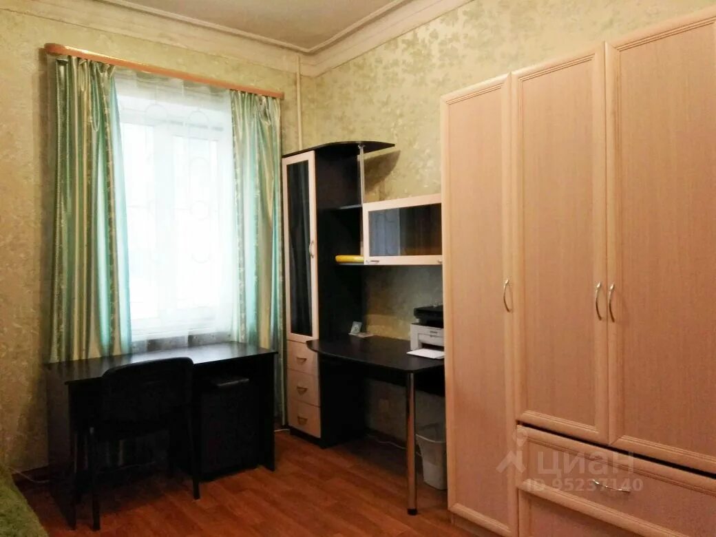 Комнаты в общежитии в брянске. Ново-советская 140 брянск. комната в общежитии в брянске. советская 140 брянск. площадь ленина брянск общежития комнаты.