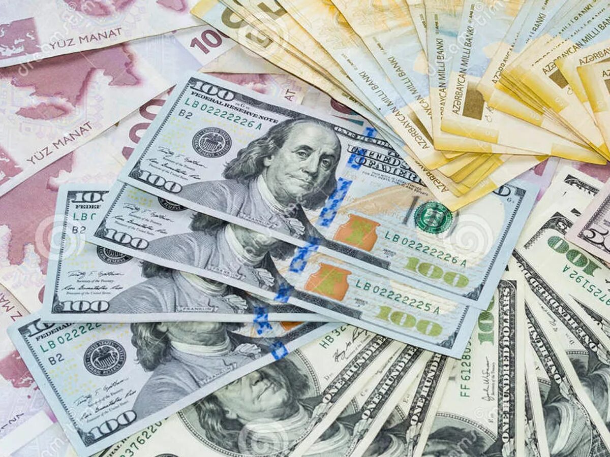 Курс валюты деньги. Доллар фото. Новые доллары. Доллар и евро.